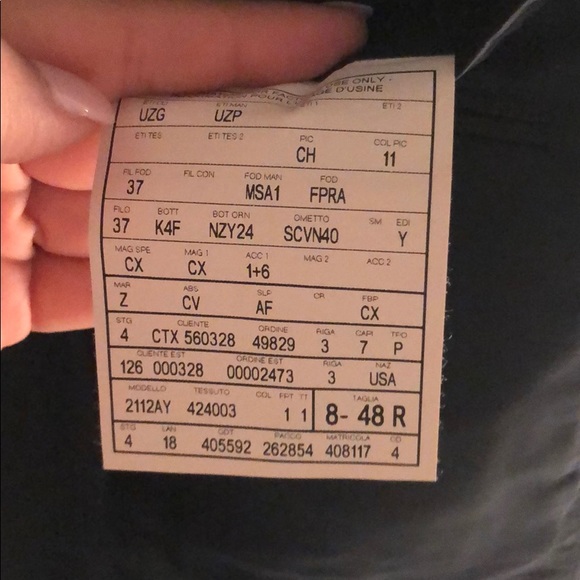 Men’s Suit - Picture 5 of 8